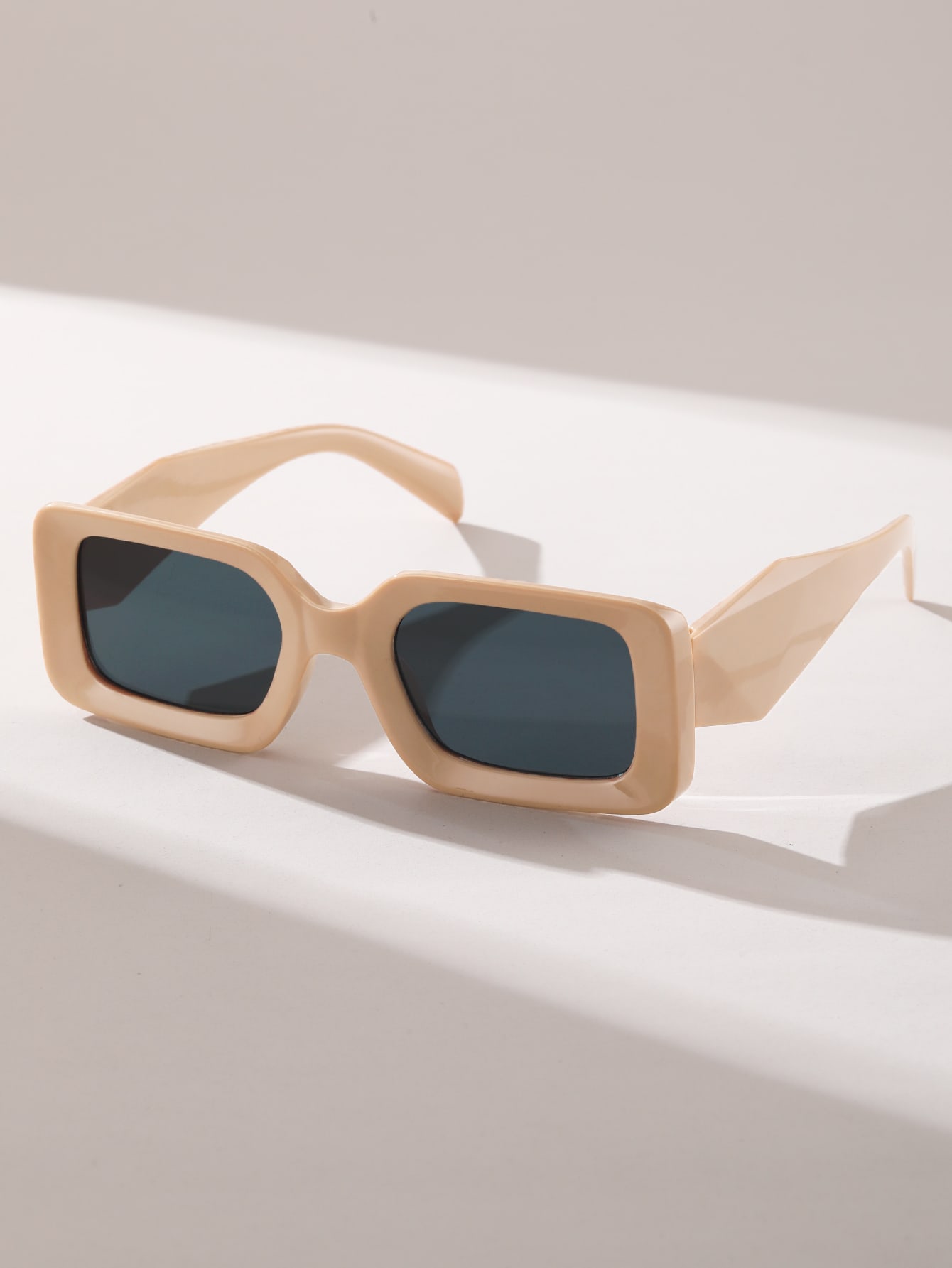 MetroFrame | Mode Brille mit quadratischem Rahmen