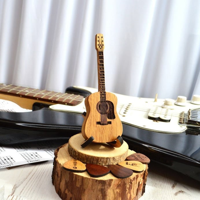 PickKeeper® Personalisierter Gitarrenpickhalter
