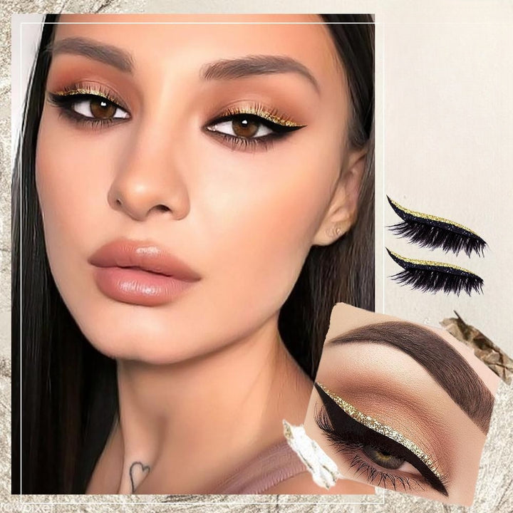 Glitzer-Eyeliner und künstliche Wimpern für dramatische Augen-Make-up-Looks