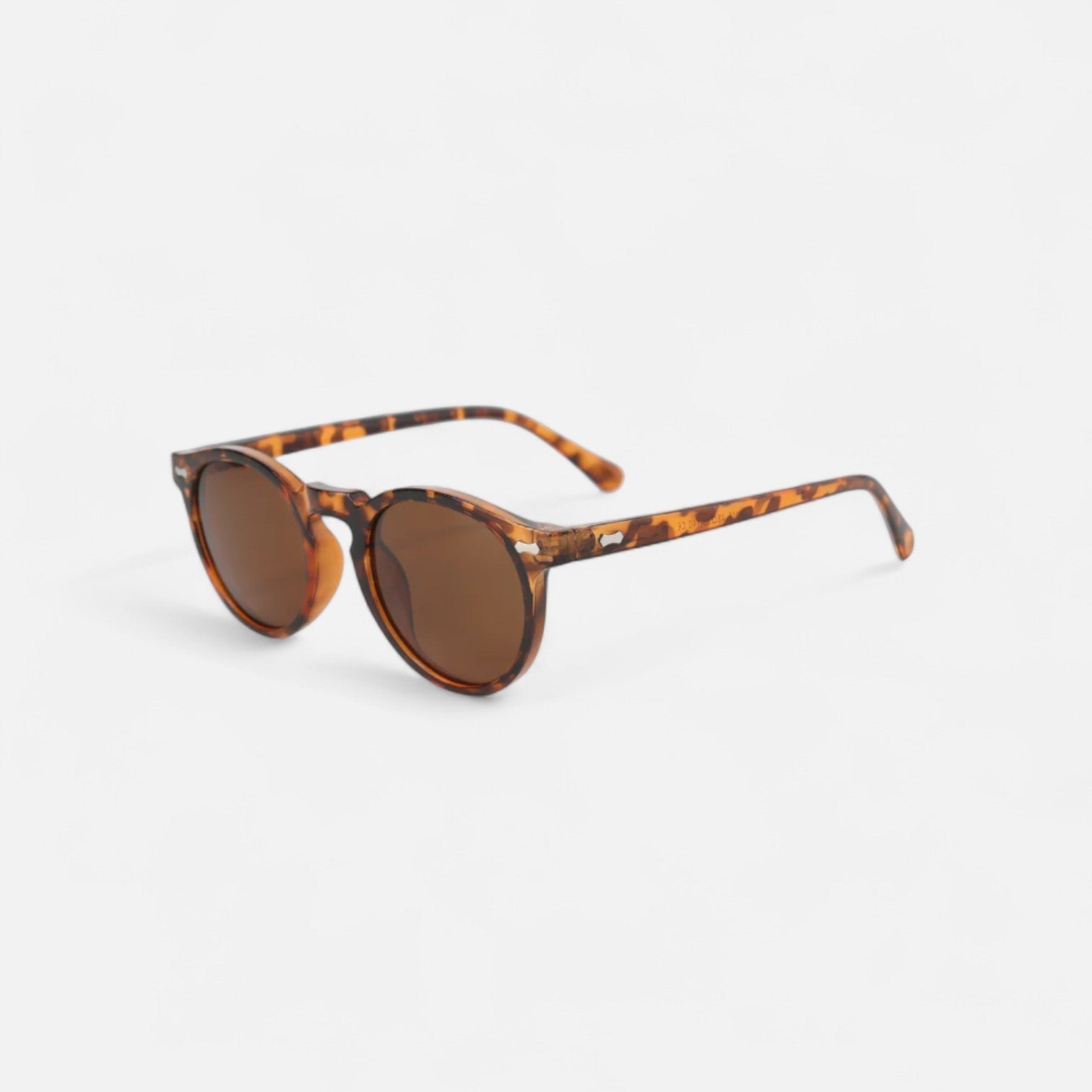 Coastal Breeze Set with Lava Sunglasses – Riviera Refinement, Sculpted Summer Style