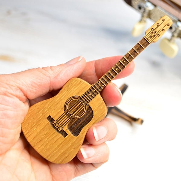 PickKeeper® Personalisierter Gitarrenpickhalter