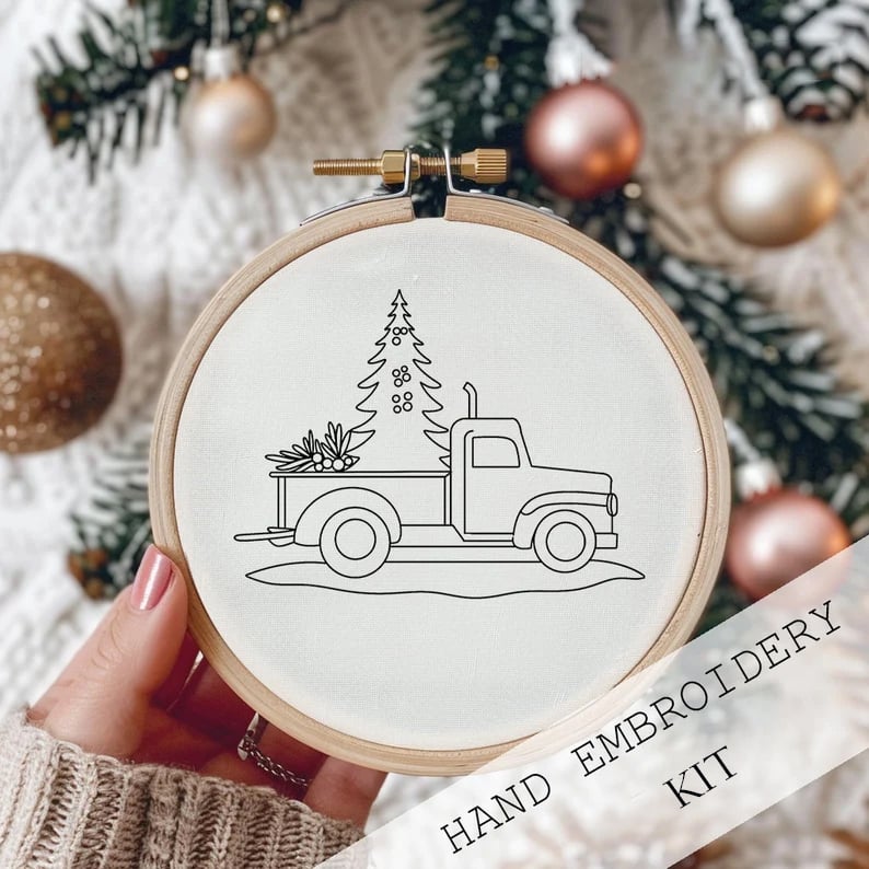 FrostMuse® | StitchScape Stickset – gemütliche Stickkunst für die Feiertage