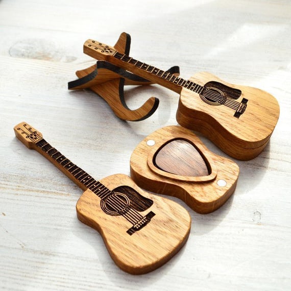 PickKeeper® Personalisierter Gitarrenpickhalter