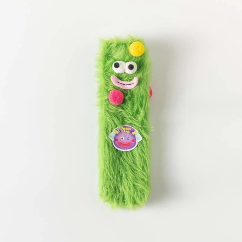 2+1 GRATIS | WhimsyToes™ - Plüschsocken in lustigen Designs