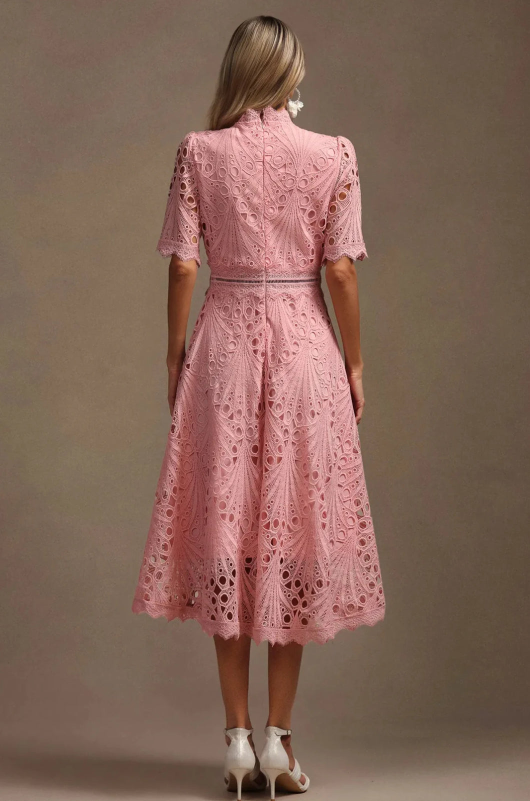 VORELLE™ | LÄSSIGES KURZÄRMELIGES KLEID