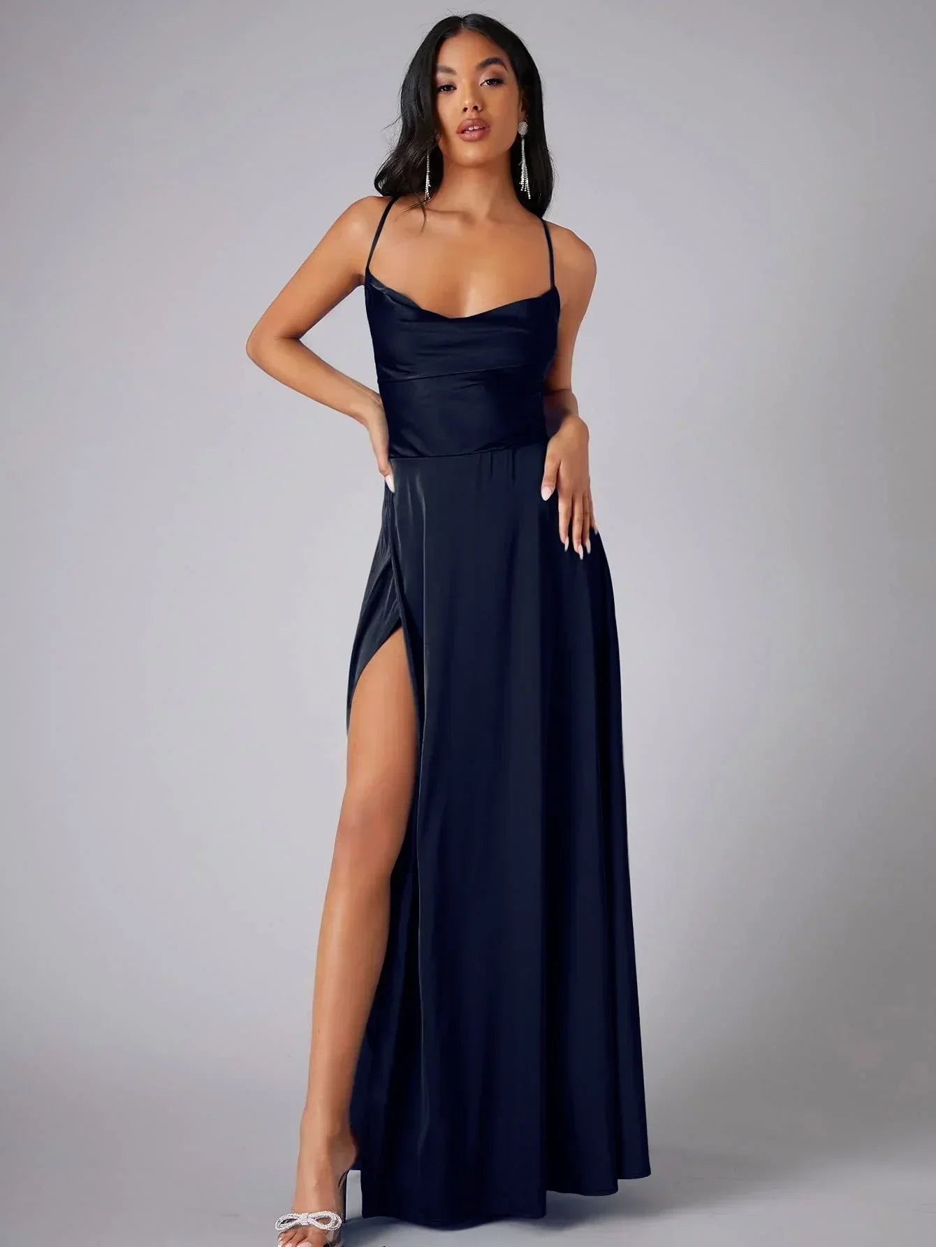 Alvaree® | Elegantes Maxikleid aus Satin