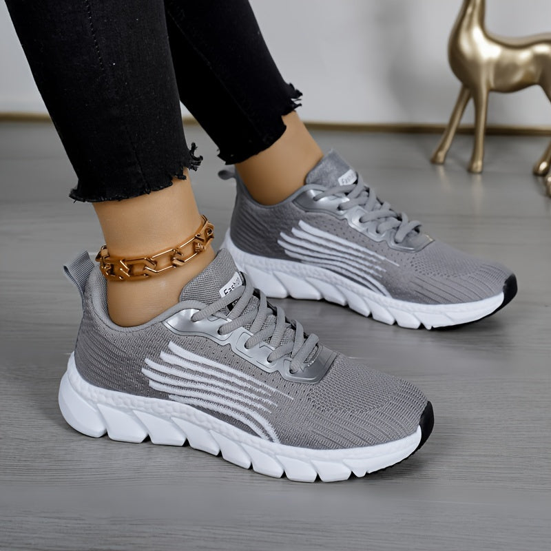 Damen-Sneaker in Weiß – atmungsaktive Sportschuhe mit Mesh-Obermaterial und rutschfester Sohle
