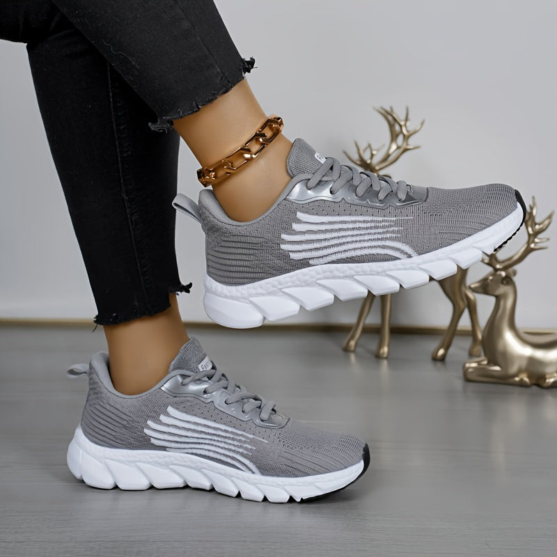 Damen-Sneaker in Weiß – atmungsaktive Sportschuhe mit Mesh-Obermaterial und rutschfester Sohle