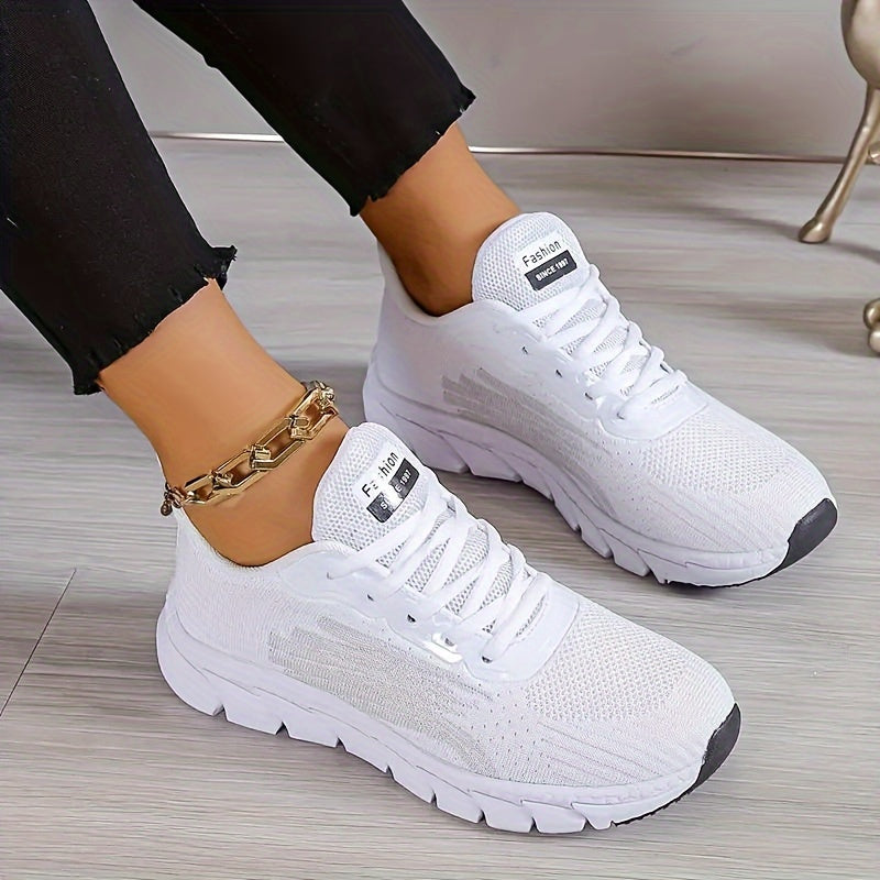 Damen-Sneaker in Weiß – atmungsaktive Sportschuhe mit Mesh-Obermaterial und rutschfester Sohle