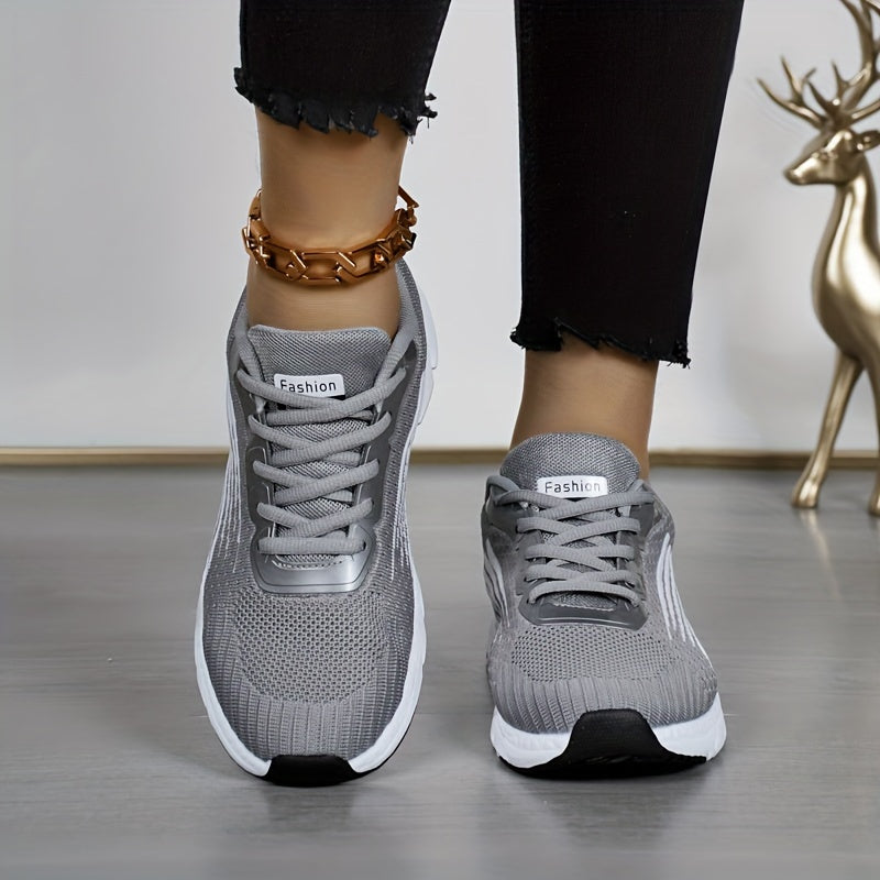 Damen-Sneaker in Weiß – atmungsaktive Sportschuhe mit Mesh-Obermaterial und rutschfester Sohle