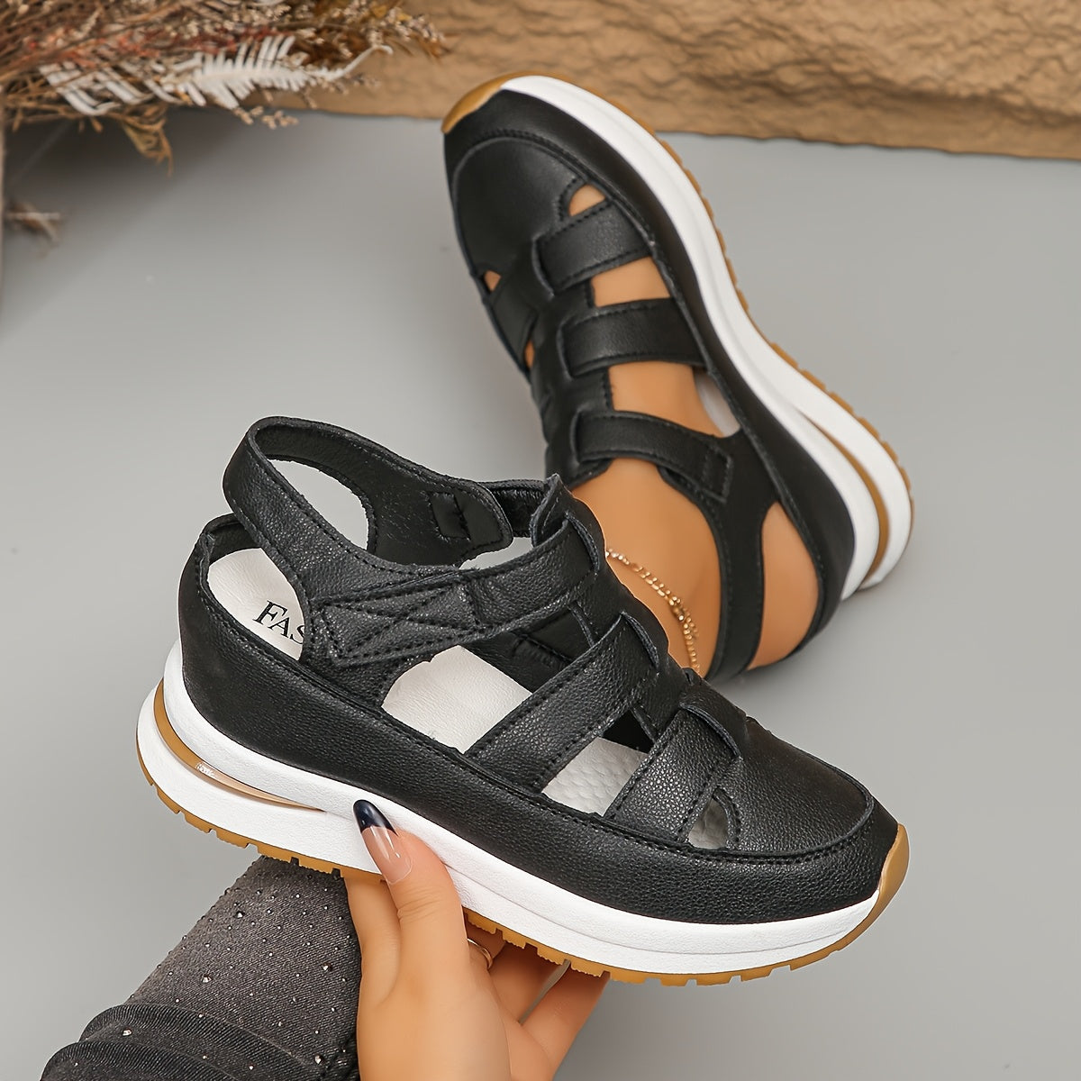 1+1 GRATIS | BellaRise® | Orthopädische Plateausandalen
