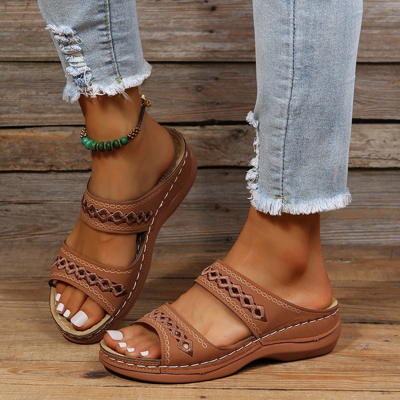 Saphira | Gemütliche flache Sandalen