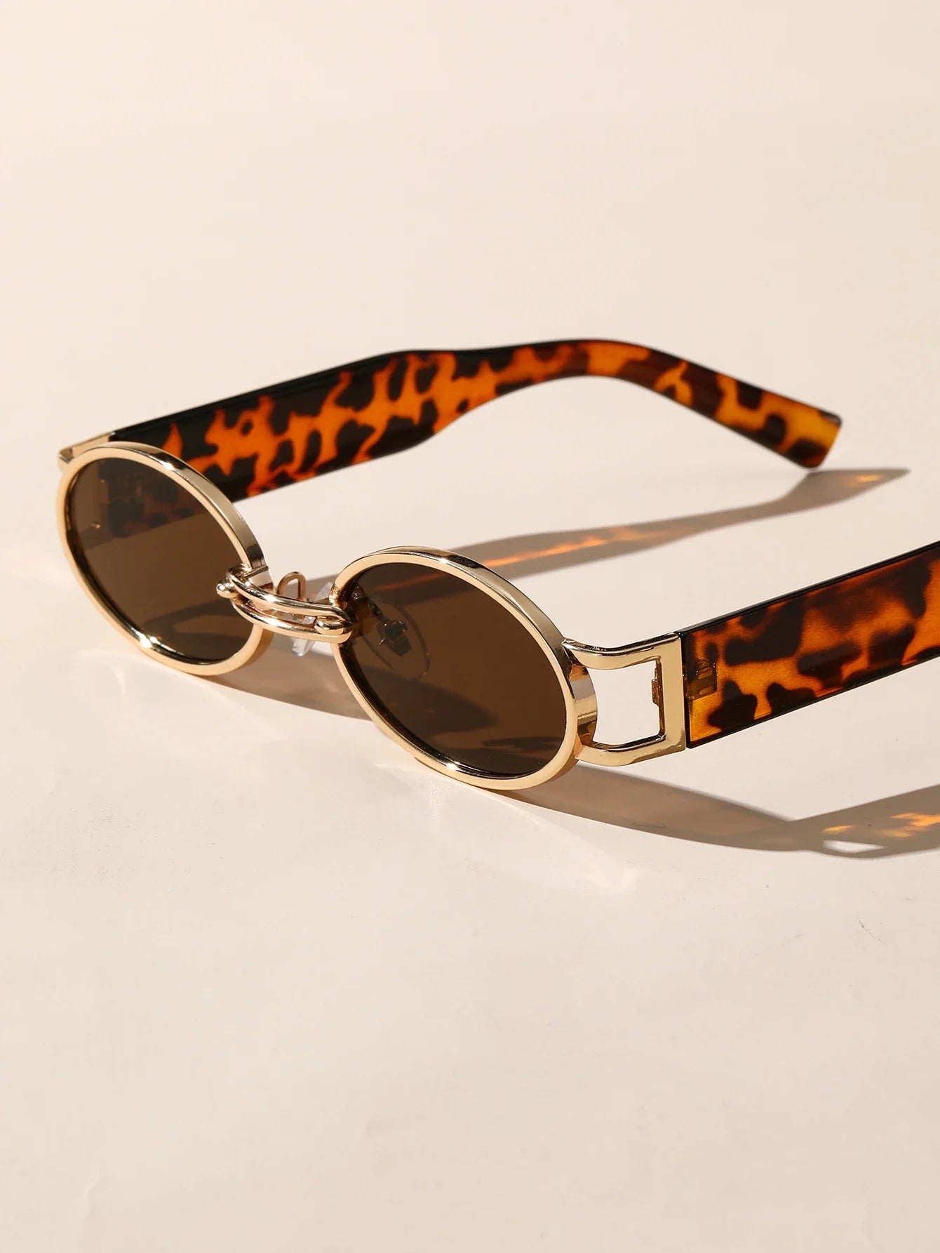 BelezaaChic | Sonnenbrille mit Goldrahmen
