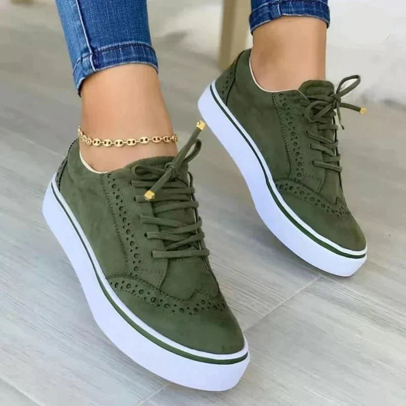 Brigitte | Trendige orthopädische Turnschuhe
