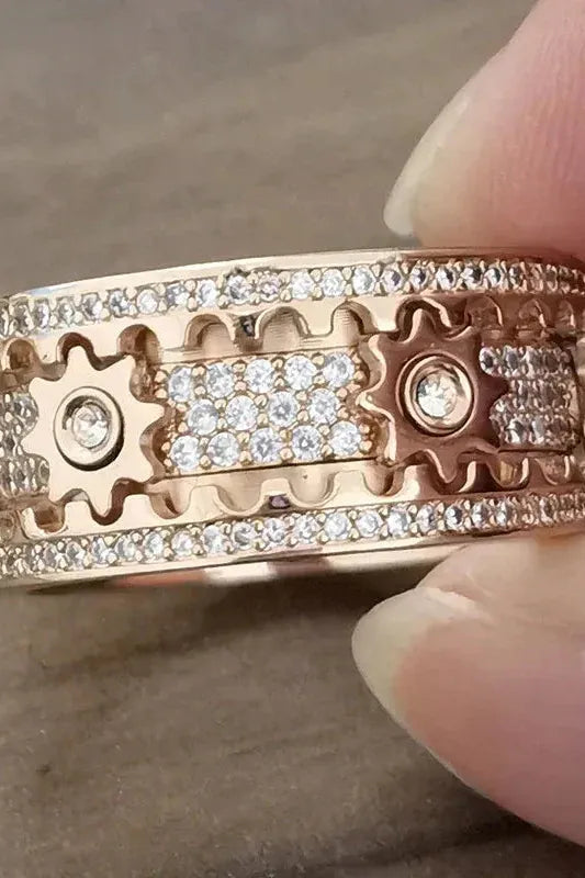Diamond Crystal Gear Ring für Herren, stylischer Edelstahl Ring mit Kristallsteinen, Hip Hop Schmuck in Silber und Gold