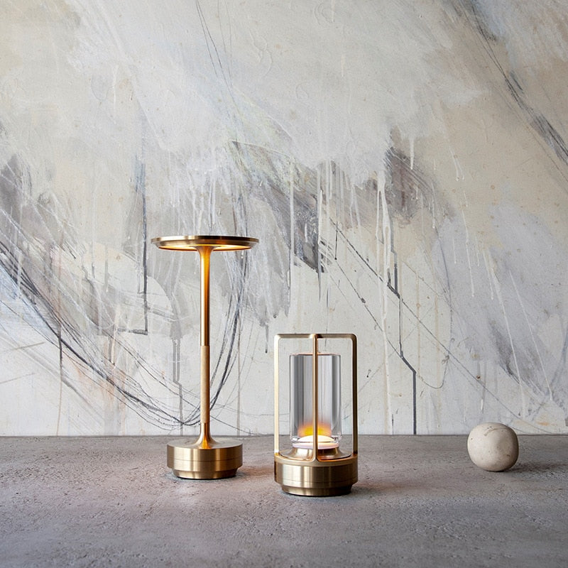 Moderne LED Tischlampe dimmbar in Schwarz, Gold und Silber, wiederaufladbare Designer Nachttischlampe für Wohnzimmer, Schlafzimmer und Büro