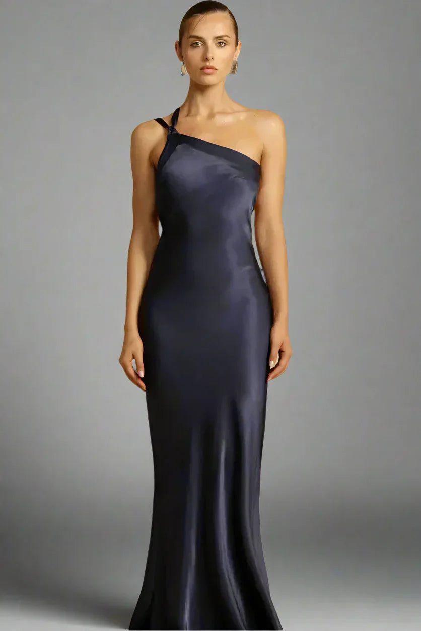 LuneVelour™ | Satin-Kleid mit schrägem Kragen