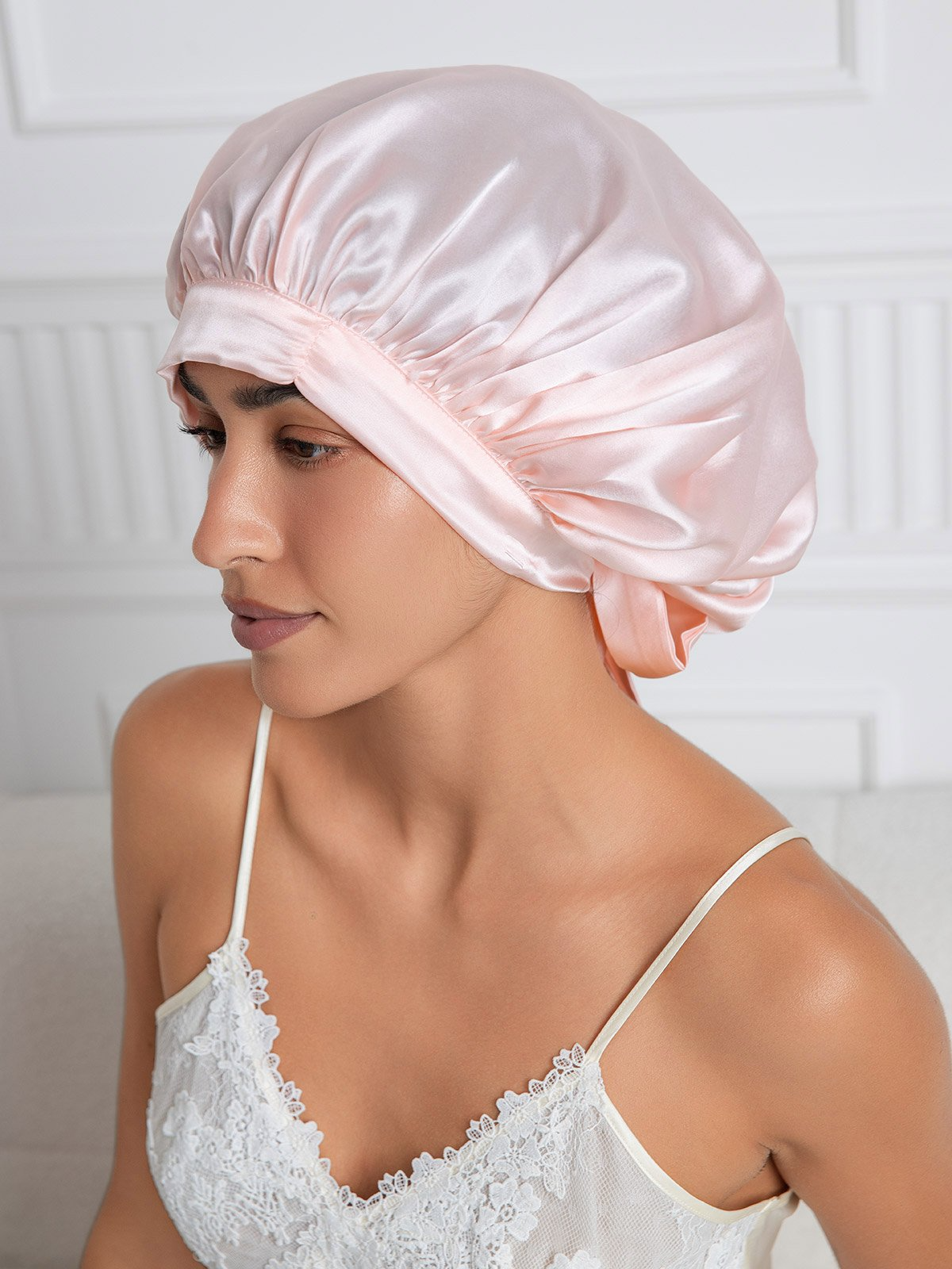 SilkShield® | Die wasserdichte Duschhaube für trockenes Haar bei jedem Bad