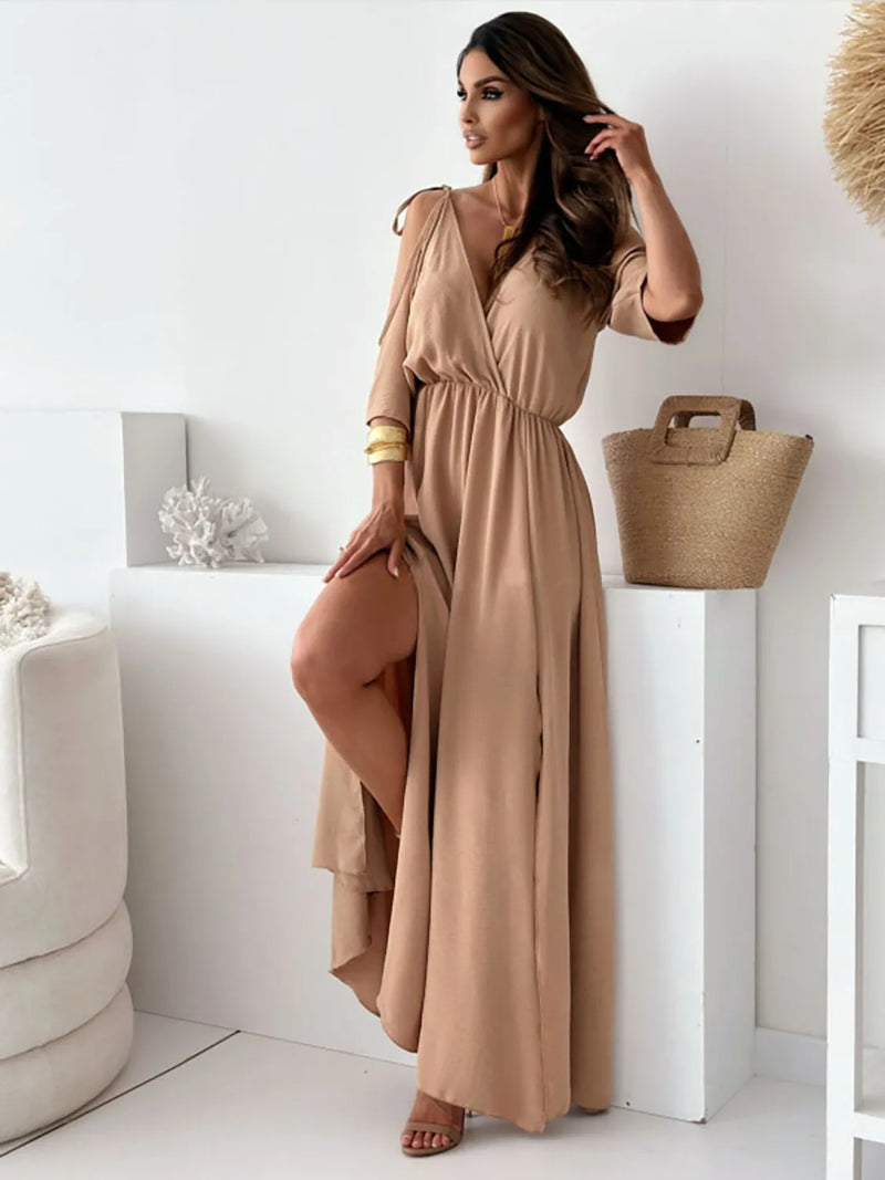 SlitCharm® | Elegant Kleid mit V-Ausschnitt und Seitenschlitz