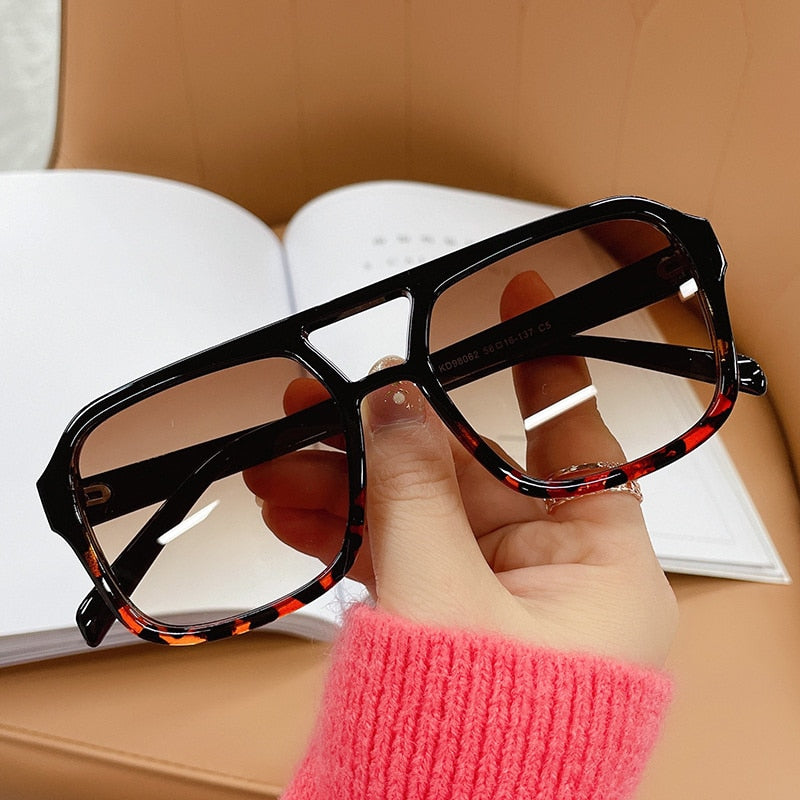 OceanBreeze | Quadratische Candy-Sonnenbrille