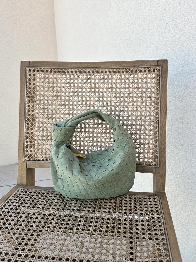 Elsa | Modische Mini-Wildledertasche