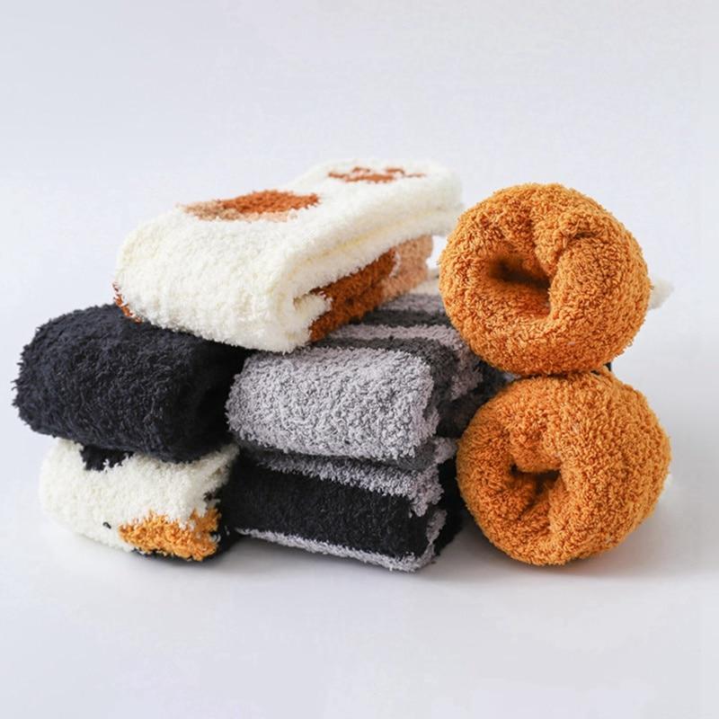 2+1 GRATIS | CottonPaw™ - Realistische Socken in Tierpfotenform