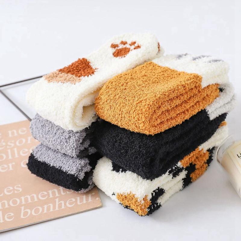 2+1 GRATIS | CottonPaw™ - Realistische Socken in Tierpfotenform