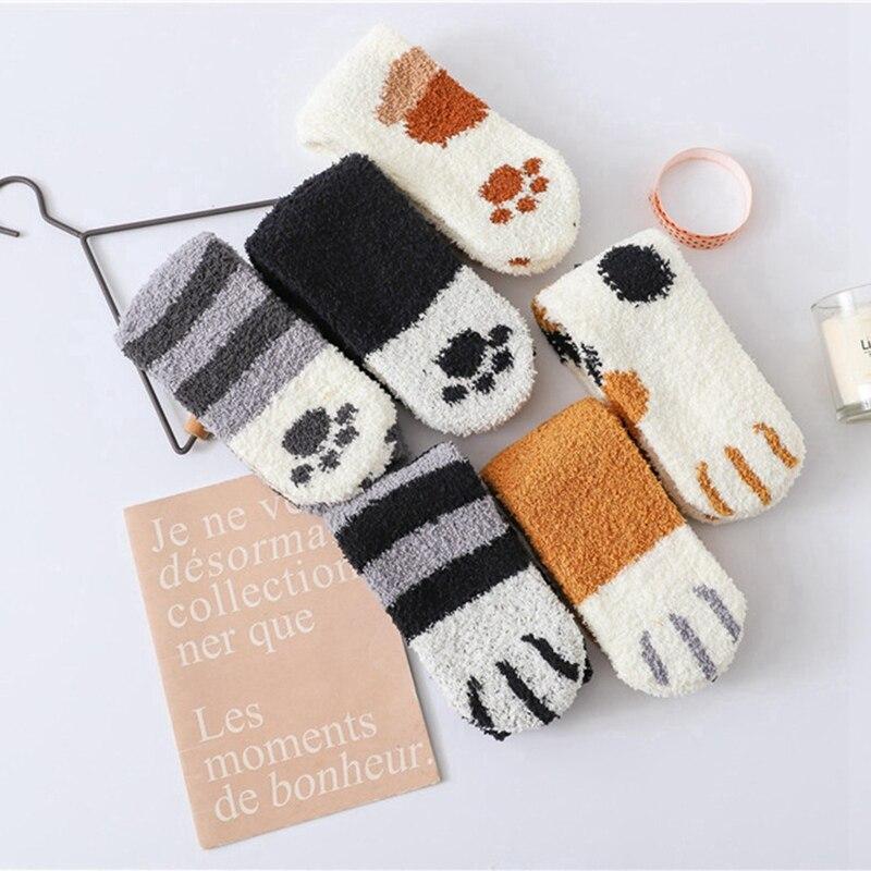2+1 GRATIS | CottonPaw™ - Realistische Socken in Tierpfotenform