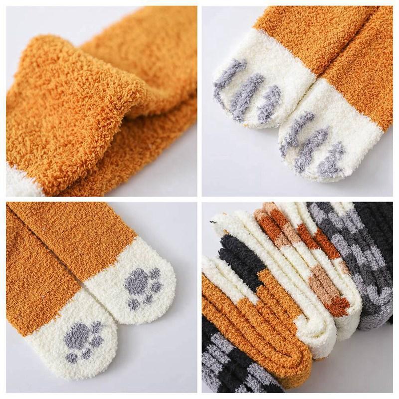 2+1 GRATIS | CottonPaw™ - Realistische Socken in Tierpfotenform