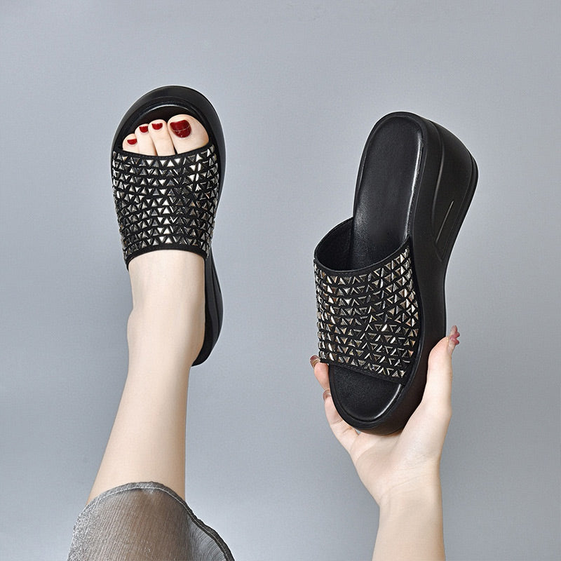ShineLift™ | 2025 Neues Design, Glänzende Sandalen mit Keilabsatz für Damen