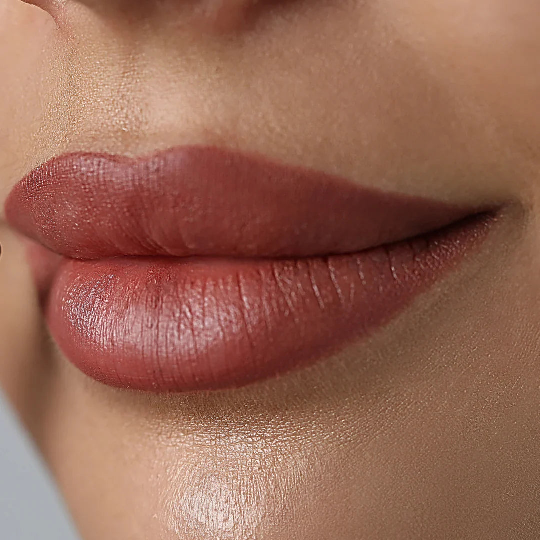 1+1 GRATIS | KussPrint™  | Sofort Vollere Lippen, Keine Nadeln Erforderlich