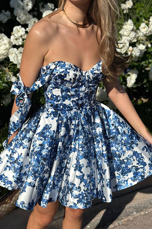 50% RABATT | Charmora™ | Garten Eden Floral Print Mini-Kleid