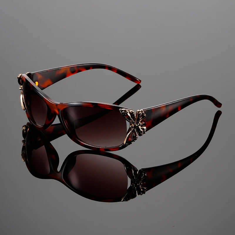 50% RABATT | FlutterGlow | Schicke Sonnenbrille mit Schmetterlings-Anhängern