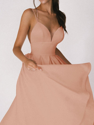 50% RABATT | Glamara™ | Elegantes Kleid mit V-Ausschnitt und Trägern