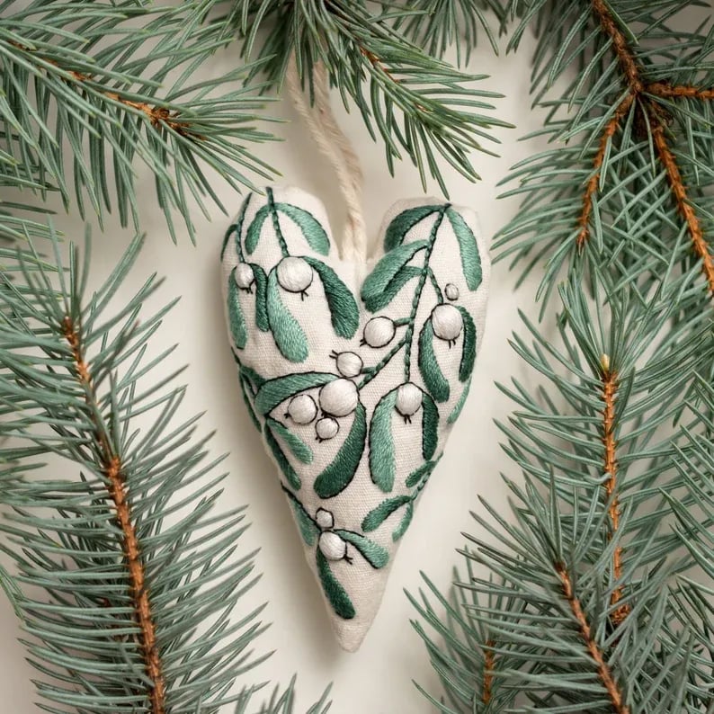ThreadCherish® DIY-Stickerei-Set für Weihnachtsschmuck