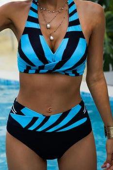 Damen-Bikini in Blau-Schwarz mit geometrischem Muster, Neckholder-Top und High-Waist-Slip – perfekt für Strand und Pool