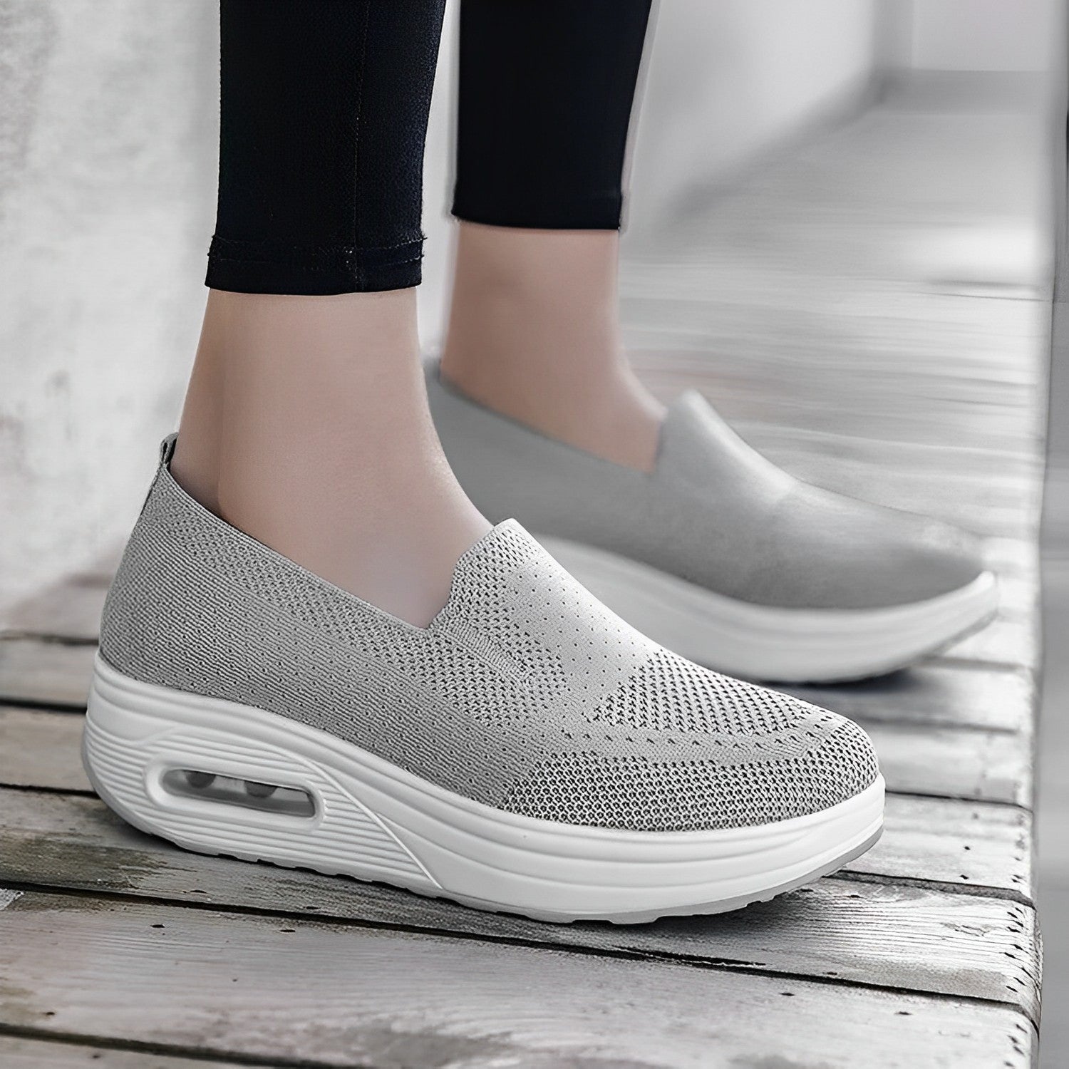 Graue Damen-Slip-On-Sneaker mit dicker Sohle und Luftpolster, atmungsaktiv und bequem
