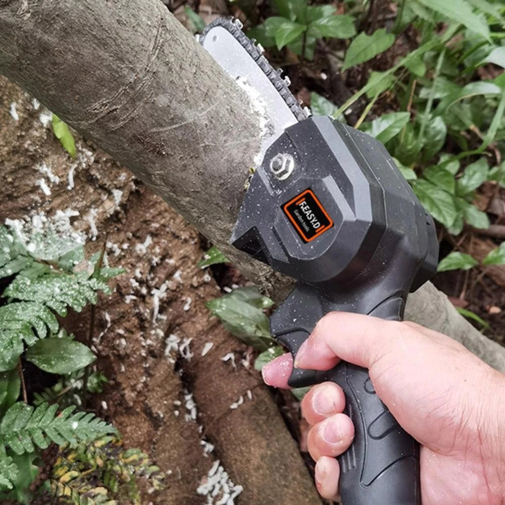 Sawvia™ | Leichte, kabellose Mini-Kettensäge – kraftvoll & wiederaufladbar