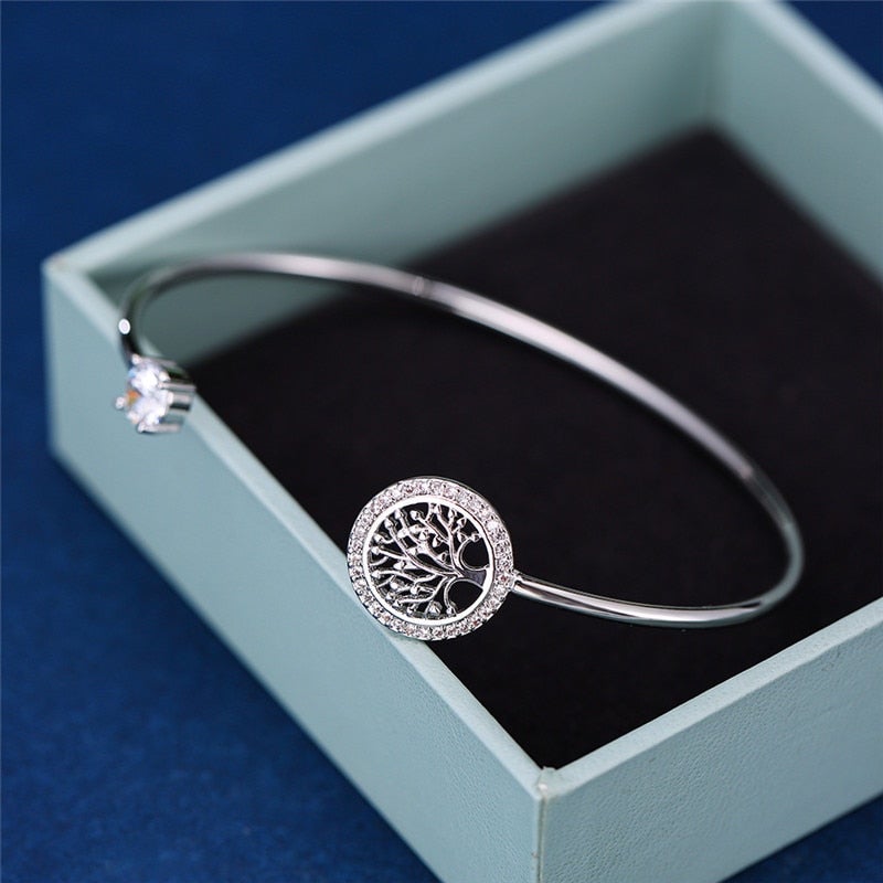 50% RABATT | Emberly™ | Modisches Charm-Armband