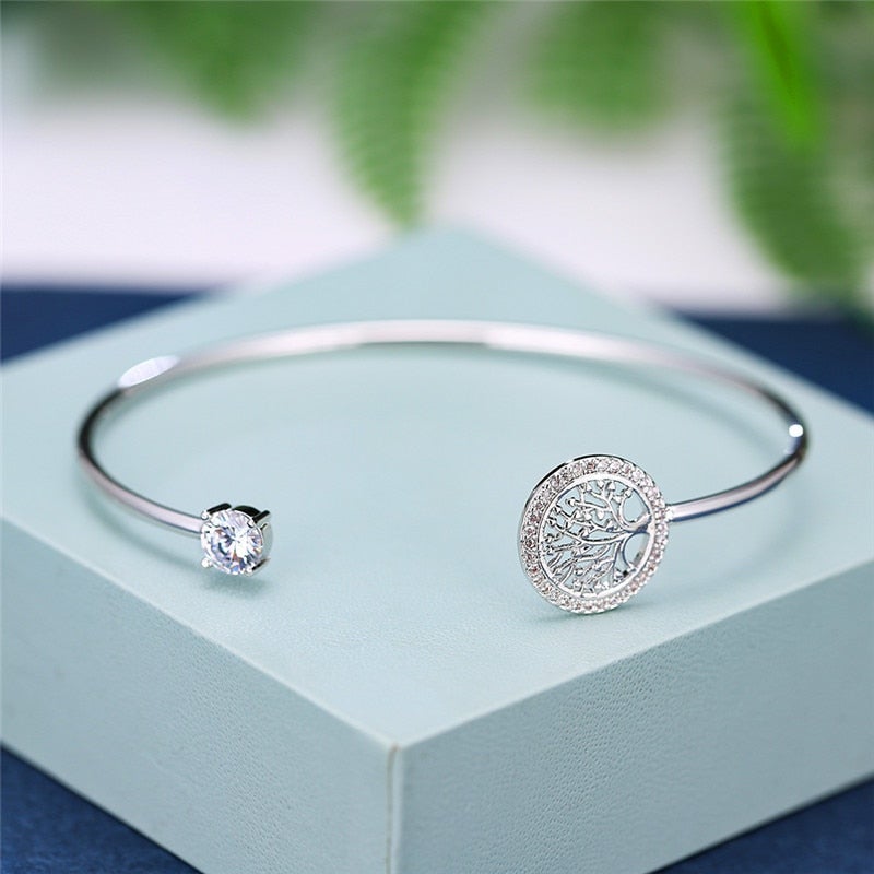 50% RABATT | Emberly™ | Modisches Charm-Armband