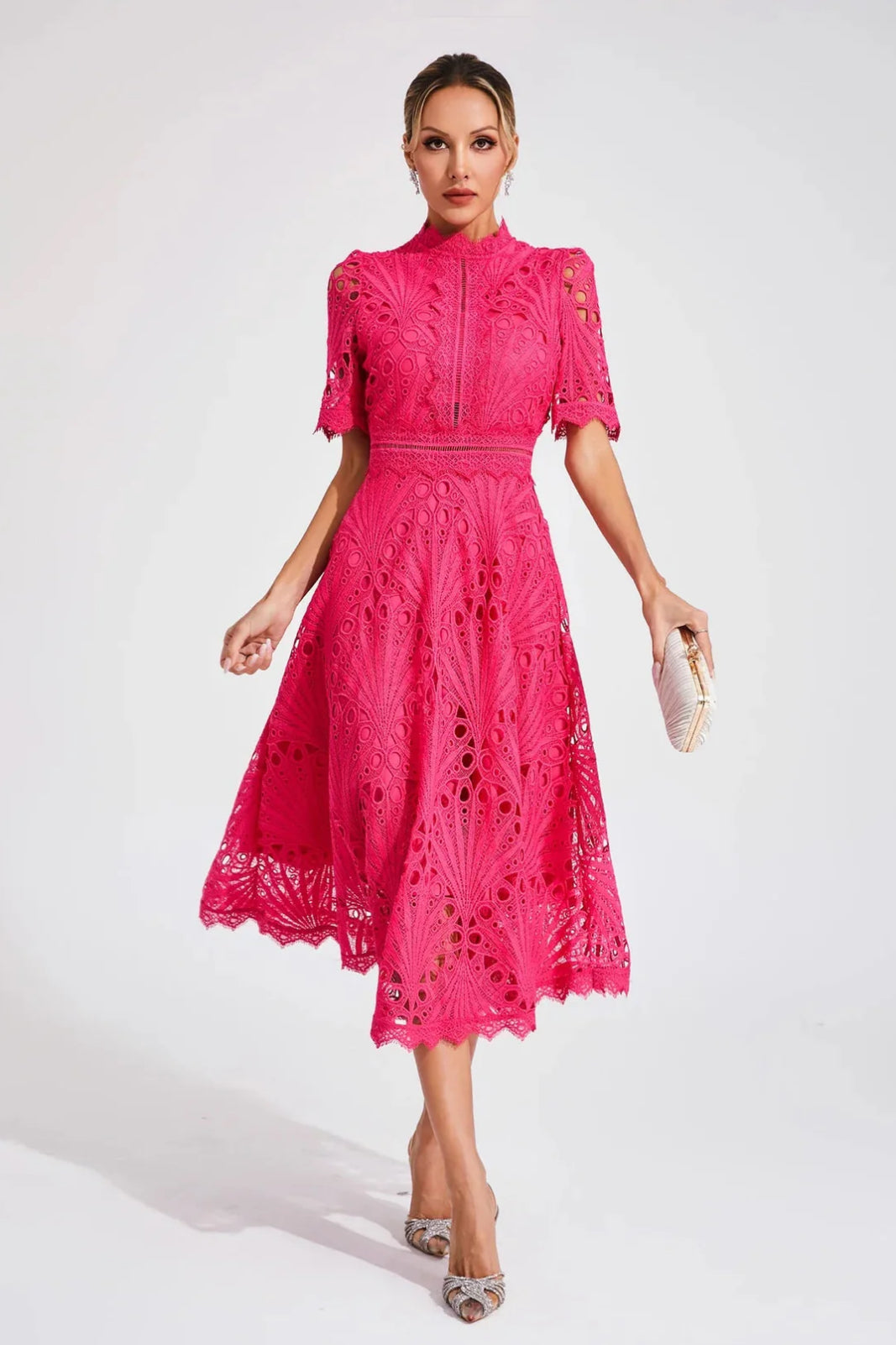VORELLE™ | LÄSSIGES KURZÄRMELIGES KLEID