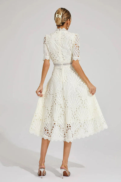 50% RABATT | VORELLE™ | LÄSSIGES KURZÄRMELIGES KLEID