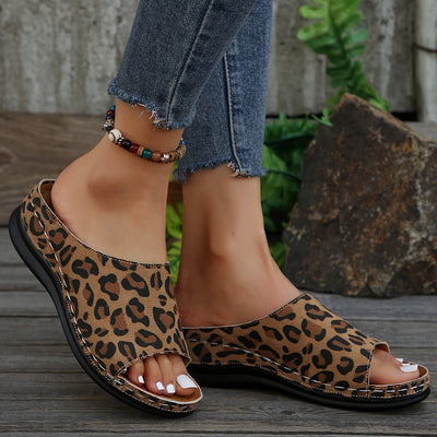 LeovaStep™ – Komfortable Damen Slip-On Sandalen mit Orthopädischem Fußbett