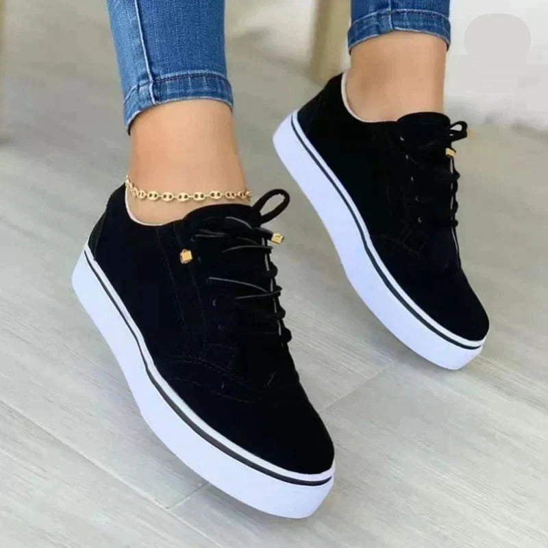 Brigitte | Trendige orthopädische Turnschuhe
