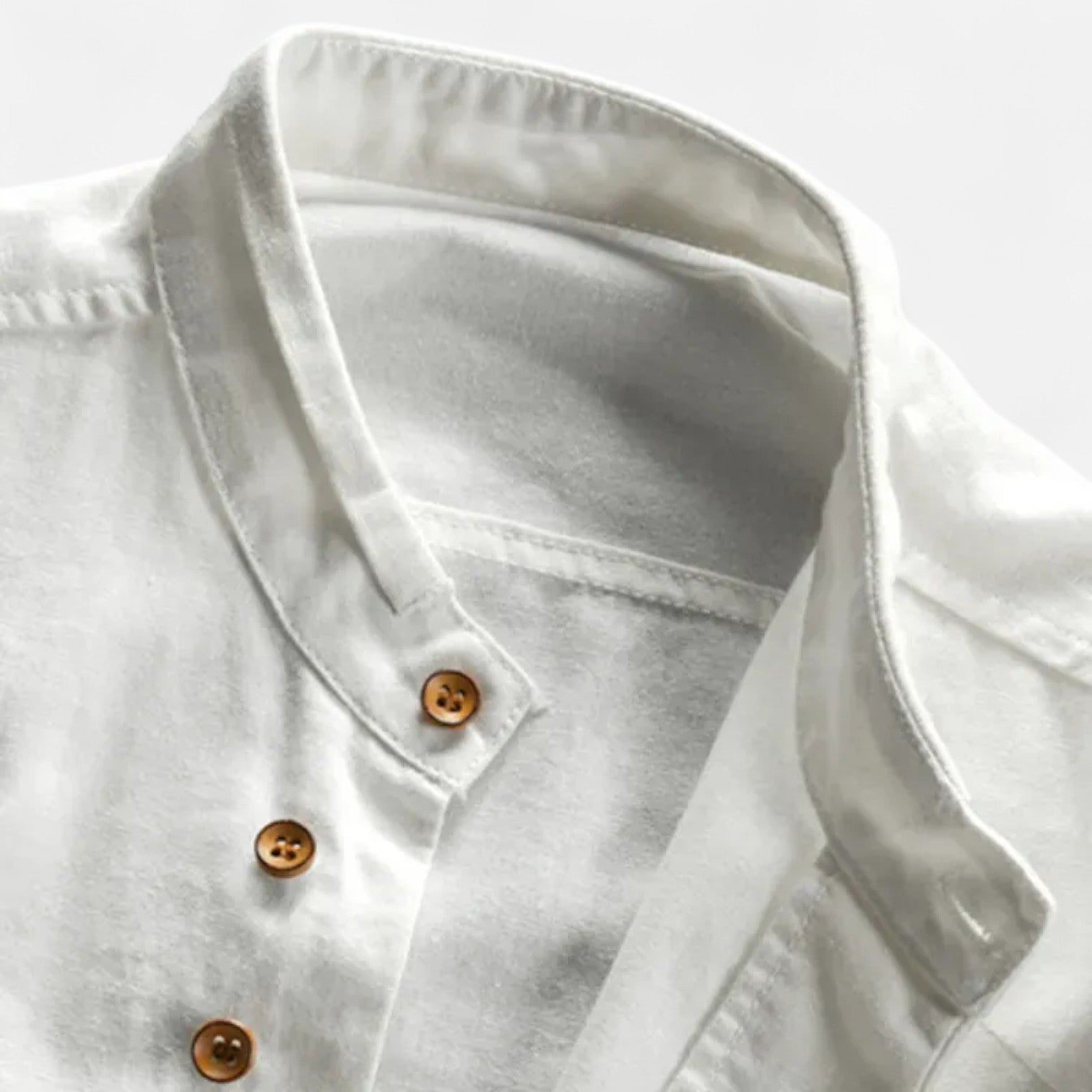 Men's Slim Fit Shirt with High Collar – Tailored Silhouette, Modern and Minimalist Details