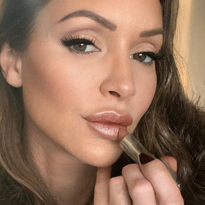 50% RABATT | VelvaKiss | A Pale Nude/Pink with Gold and Silver Shimmer Lipstick