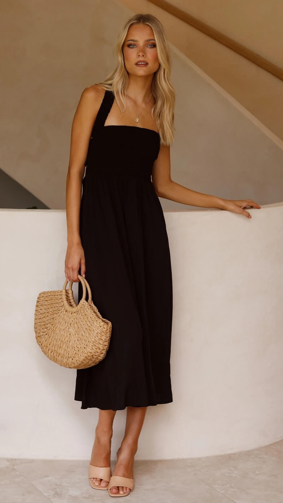 50% RABATT | Swanelle™ | Elegantes Maxikleid mit fließendem Schnitt
