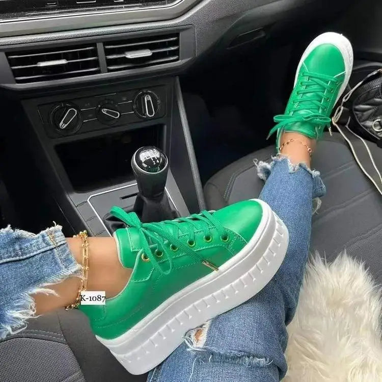 Strivana™ | Tough Turnschuhe