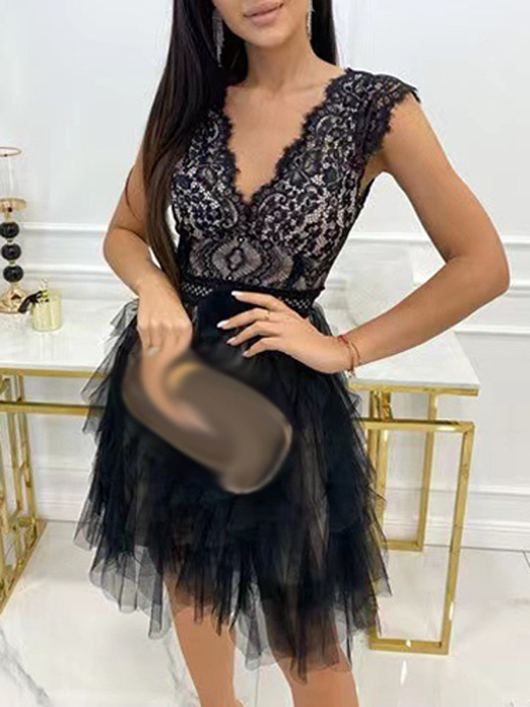 Ruffina™ | Mini-Cocktailkleid mit Rüschen
