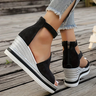 50% RABATT | Rocilyn | Bequeme Plateausandalen